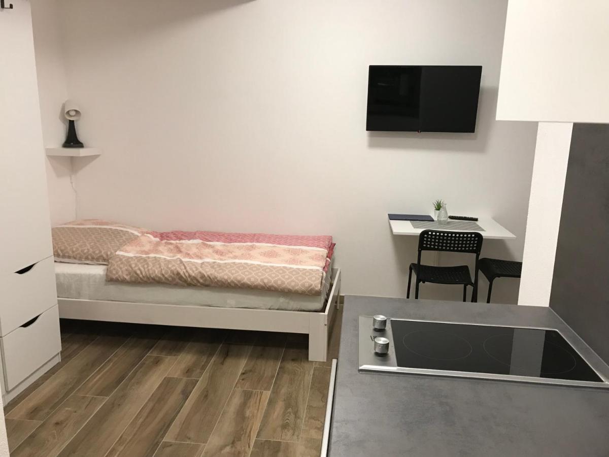 Appartamento Heimatliebe Bruckmaier Neustadt an der Donau Esterno foto