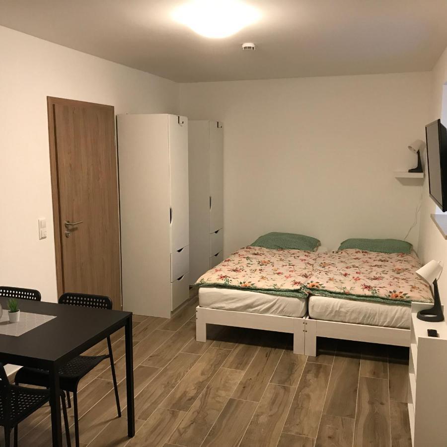 Appartamento Heimatliebe Bruckmaier Neustadt an der Donau Esterno foto