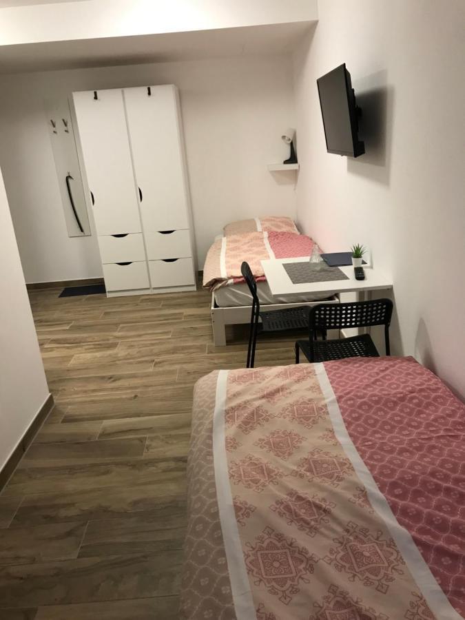 Appartamento Heimatliebe Bruckmaier Neustadt an der Donau Esterno foto